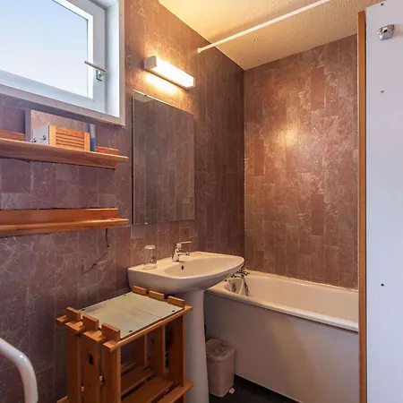T2 3 Pers, Balcon, Parking Prive, Luz-saint-sauveur - Fr-1-402-139 Esquieze-Sere