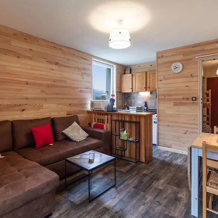T2 3 Pers, Balcon, Parking Prive, Luz-saint-sauveur - Fr-1-402-139 Apartment Esquieze-Sere